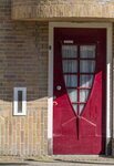 Een van de twee originele voordeuren.
<br/>
Marcel Westhoff, 2019-09-01